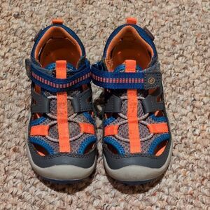 Kids' Gray and Orange Outdoor Sandals Stride Rite, 7.5M, Boys, water shoe